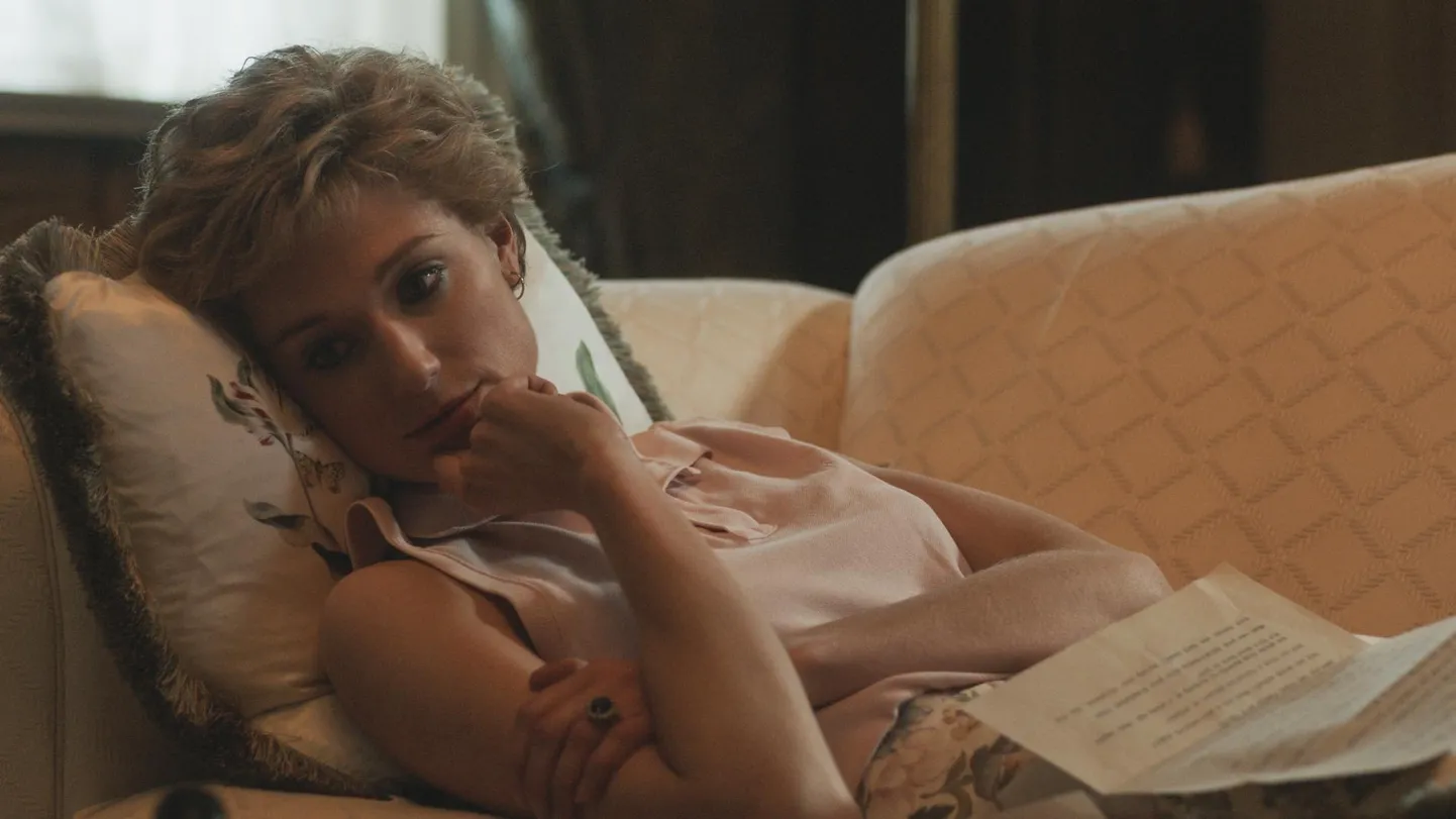 Printsess Diana (Elizabeth Debicki).