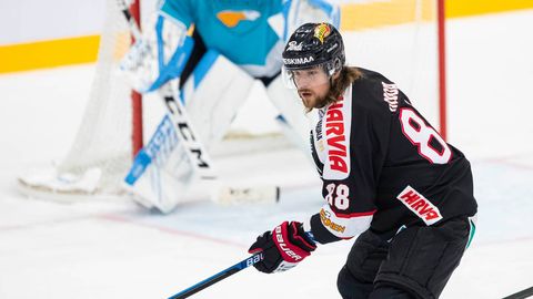 Robert Rooba astub karjääris suure sammu edasi ja siirdub KHLi