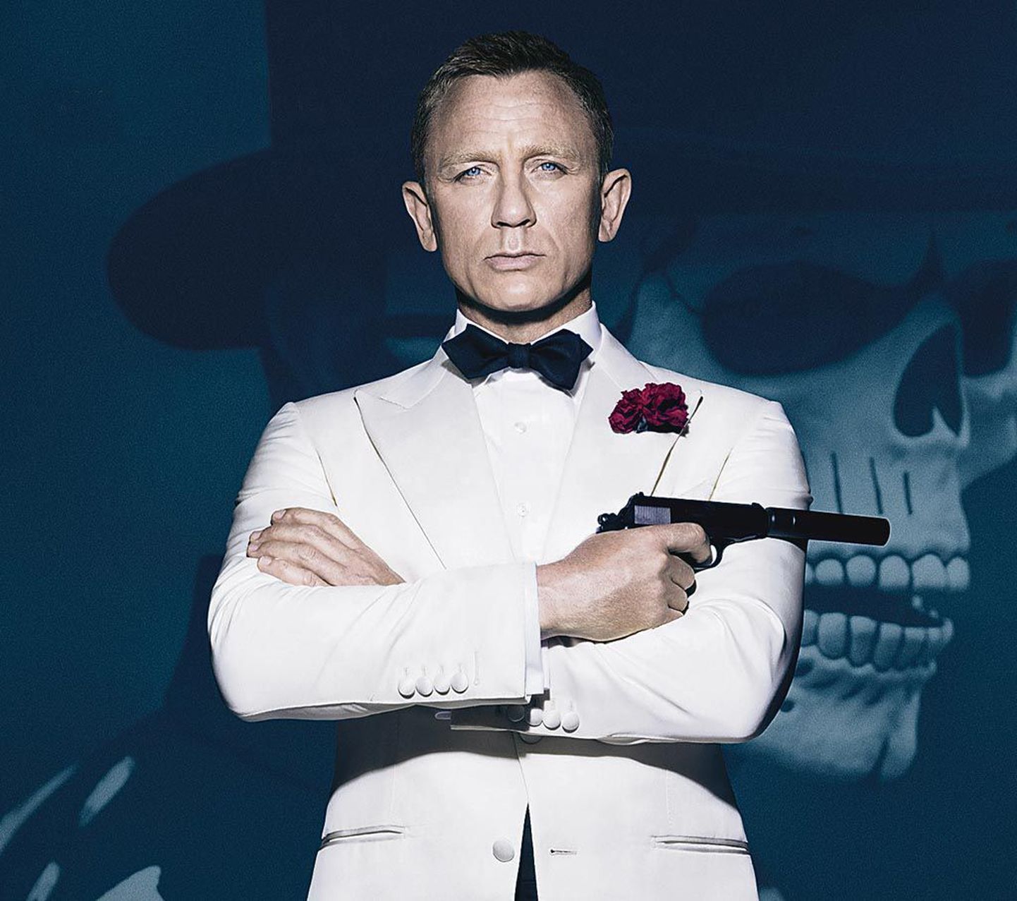 “Mis mõttes blond Bond?” küsisid fännid, kui kuulsid, et salaagenti hakkab kehastama Daniel Craig. Ent näitleja esimene osatäitmine filmis “Casino Royale” pani peagi kahtlejatel suu kinni. “Spectre” on Craigi neljas film superspioonina.