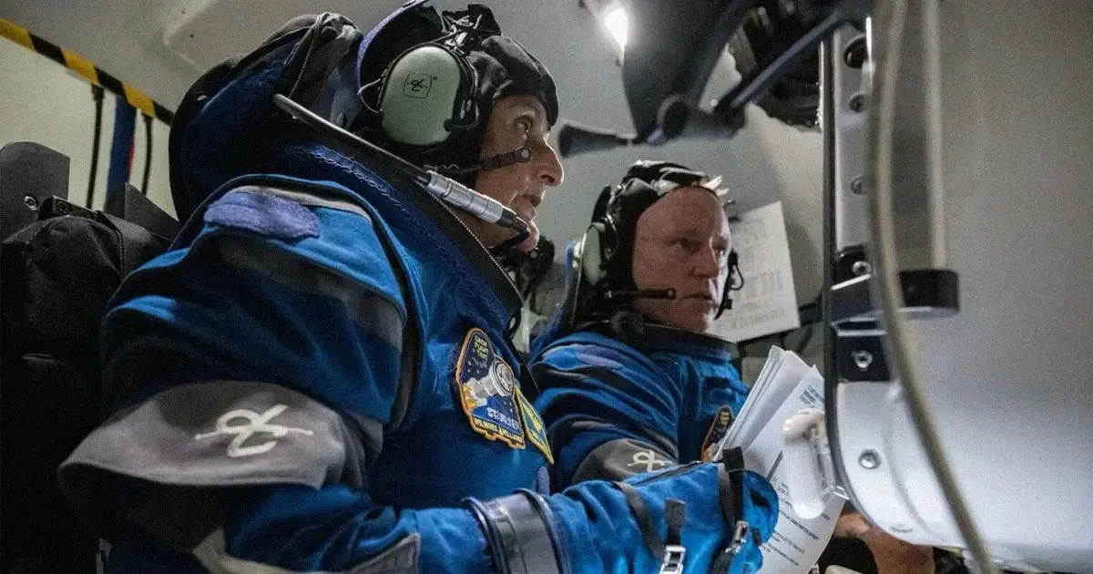 Grupul Boeing în spațiu ⟩ A apărut următorul punct, conform căruia astronauții transportați în spațiu ar putea să nu poată ajunge pe Pământ