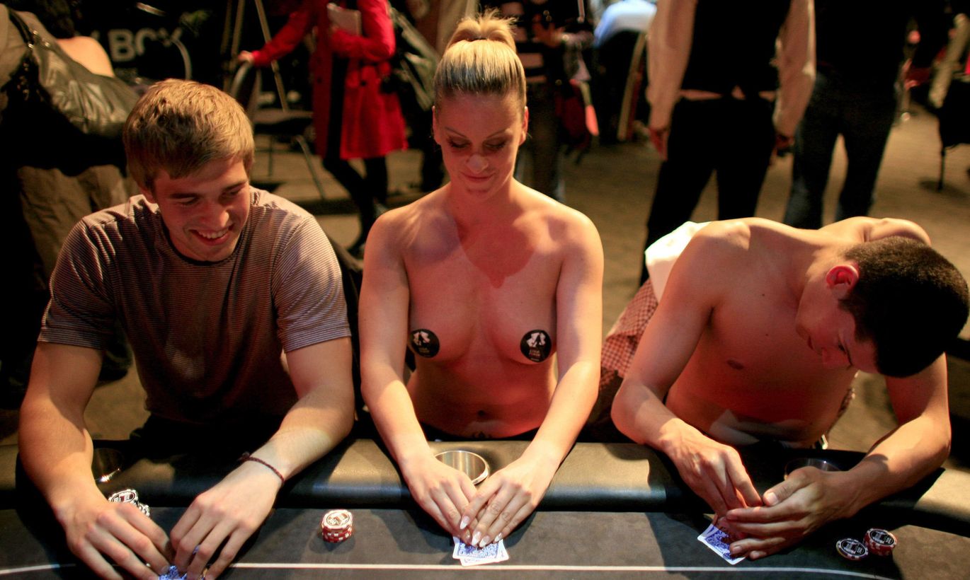 Sex Poker Game.