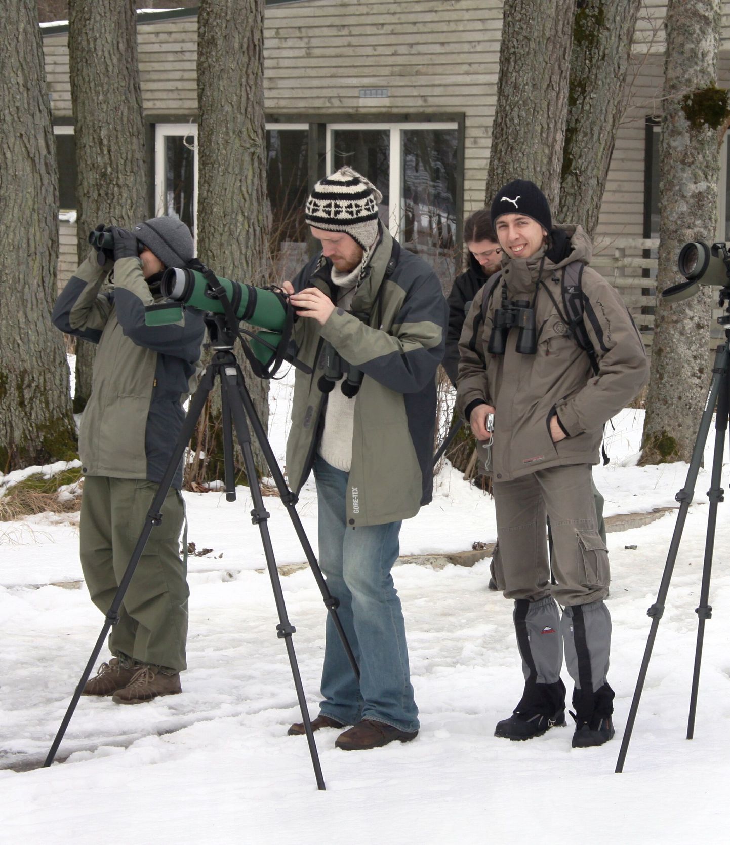 Eestisse linde vaatlema tulnud Poola ornitoloogid.