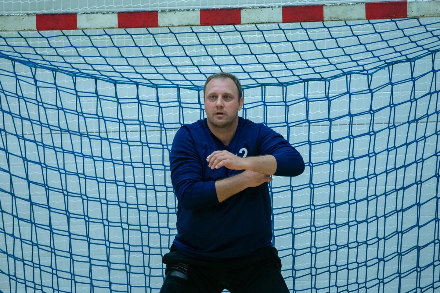 Väravavaht Mikola Naumil tuleb õhtul taas käised üles käärida, sest Spordiklubi Tapa meeskond vajab Eesti meistriliigas võidu- ja punktilisa.