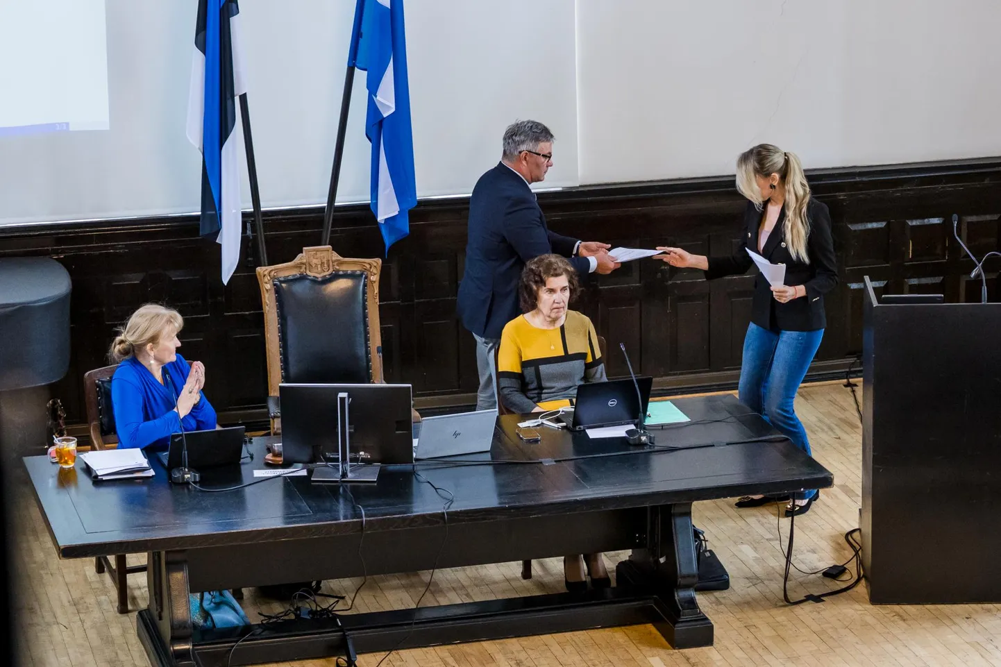 Pärnu-suurusel linnal peab seaduse järgi olema vähemalt 31 volikogu liiget, praegu on neid 39.