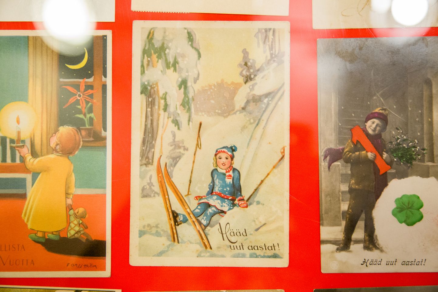 Postkaardid näitusel "Laps ja pühad" möödunud aasta detsembris
