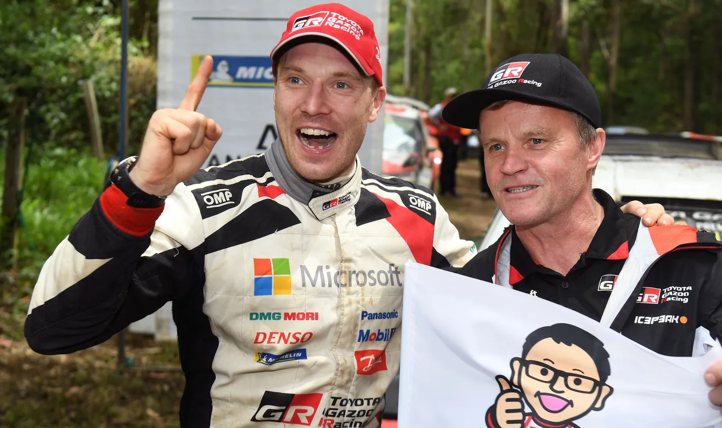 Jari-Matti Latvala (vasakul) ja Tommi Mäkinen 2018. aastal.