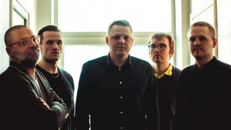 "Satellites LV" (no kreisās: Toms Ostrovskis, Mareks Ameriks, Jānis Žilde, Ervings Znotiņš, Edgars Žilde)