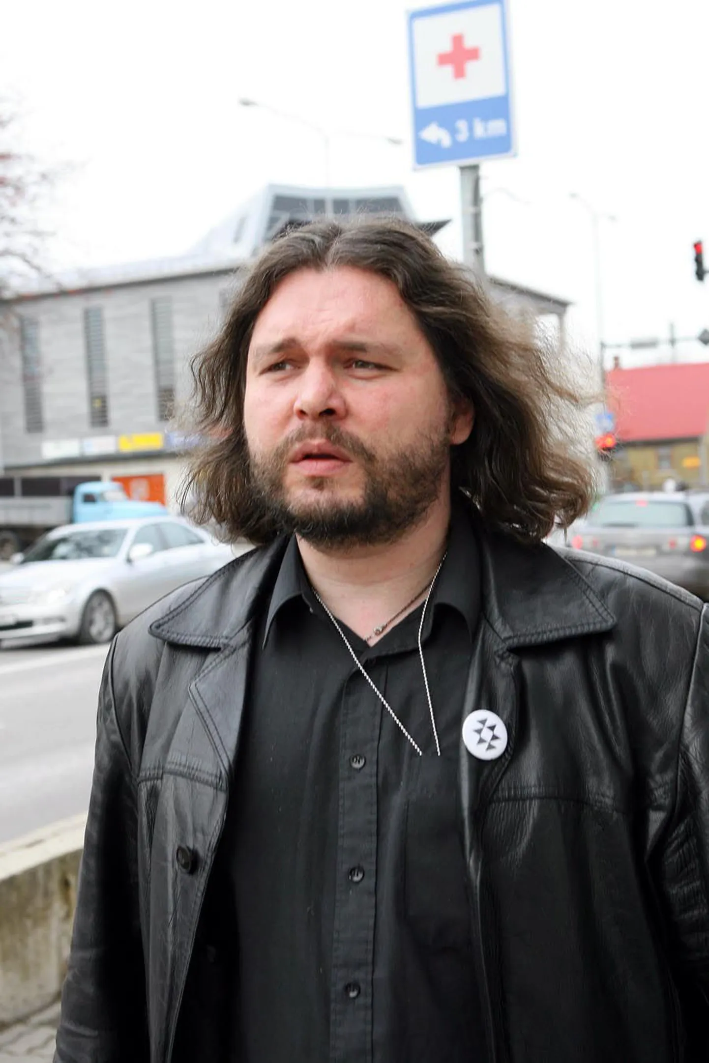 Anzori Barkalaja ütleb, et tema juhitav kultuuriakadeemia on Viljandi linnale küllalt avatud.