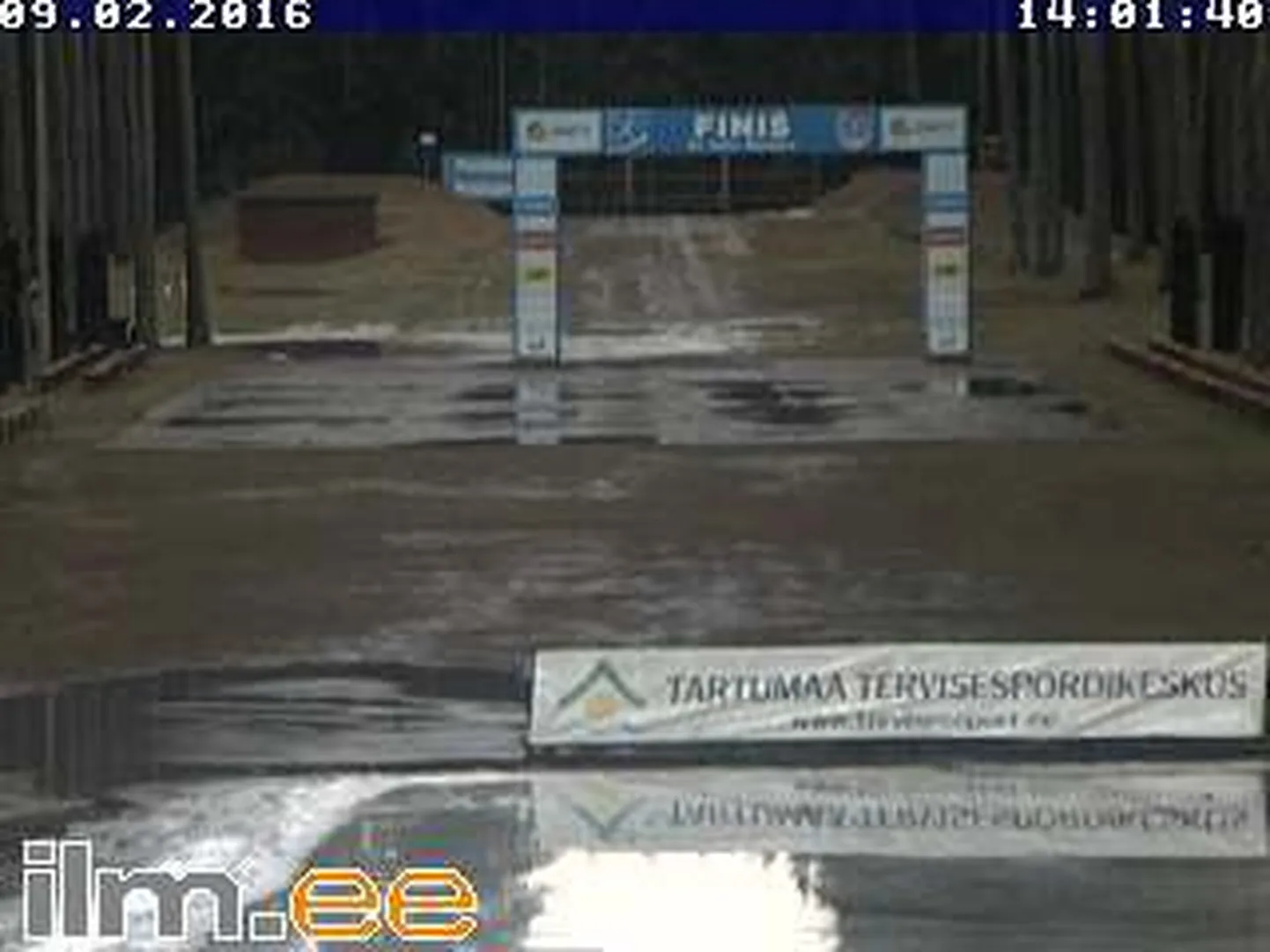 Tartu maratoni finišipaik Elvas täna pärastlõunal.