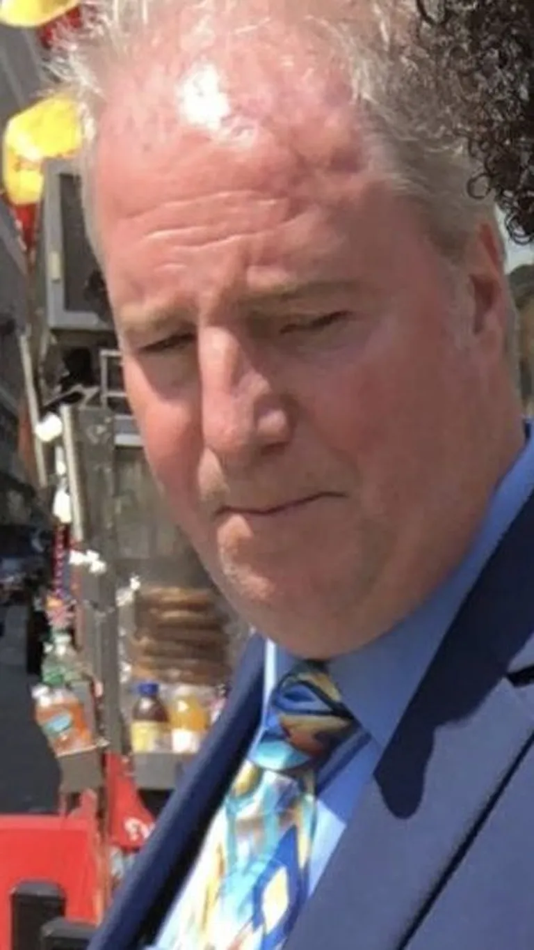 Dennis Leavy