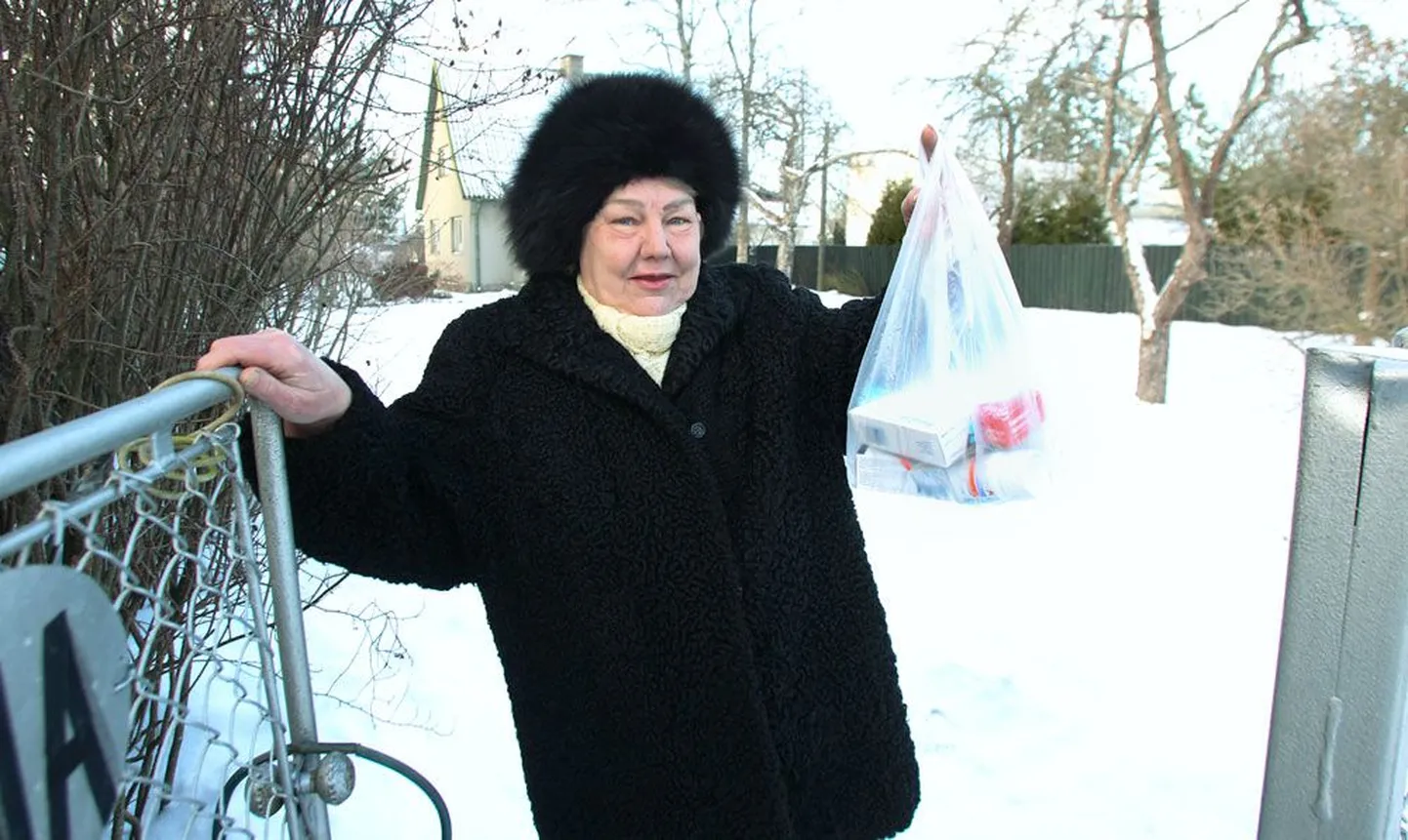 Pensionär Kai Tarkuse sõnul oleks viieeurone soodustus ravimite pealt talle väga oluline, aga praegu ta isegi ei tea, kust Euroapteeke otsida.