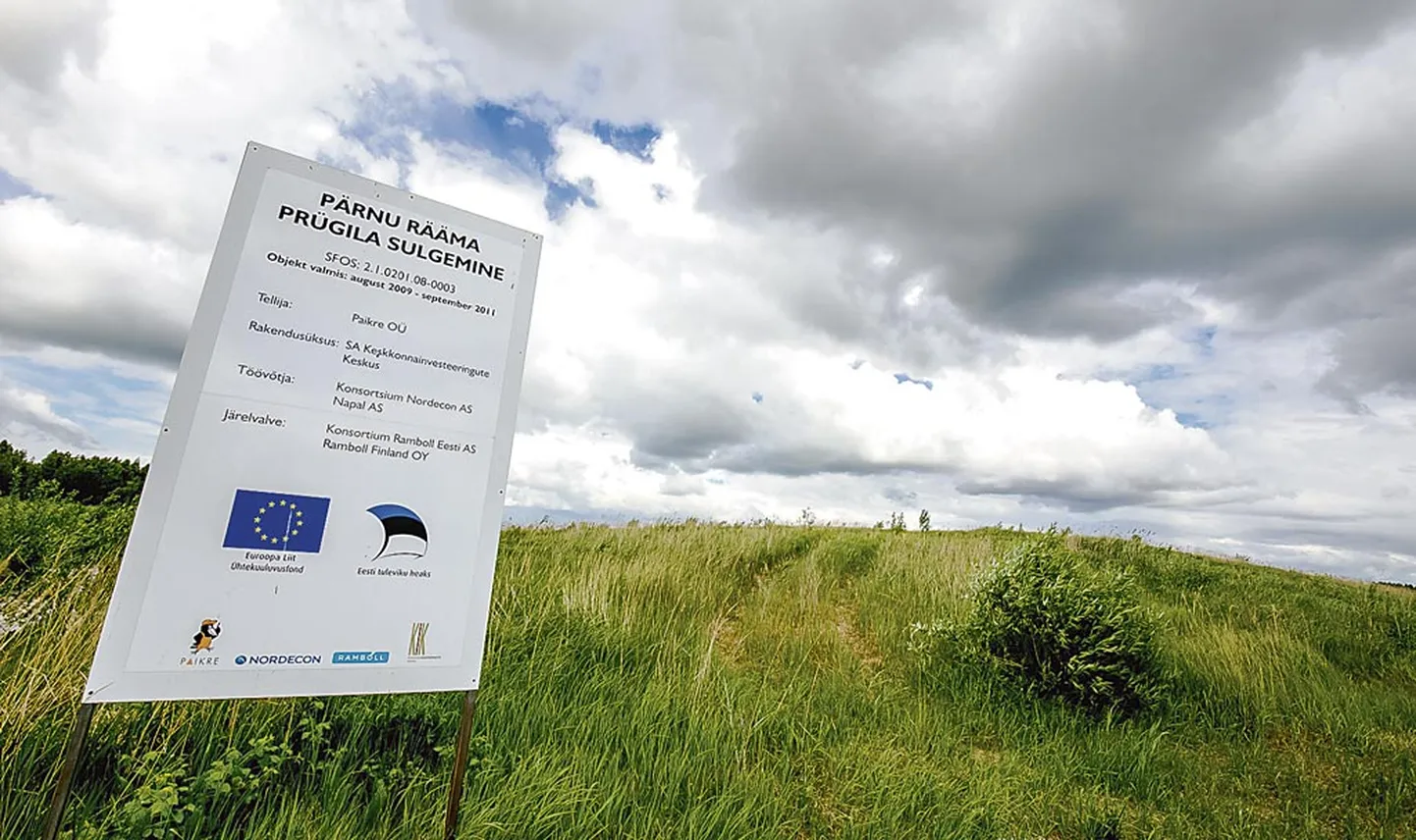 Pärnu ­kunagine prügila suleti 2006. aastal. Päikesejaam rakendaks ­seni kasutult seisva prügimäe nõlva, suurendades Paikre elektritootmist mitu­ korda.