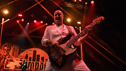 Rokkansambli Limp Bizkit basskitarrist suri kõigest 48-aastaselt