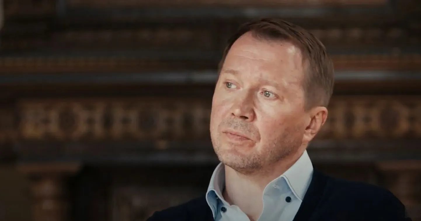 Евгений Миронов