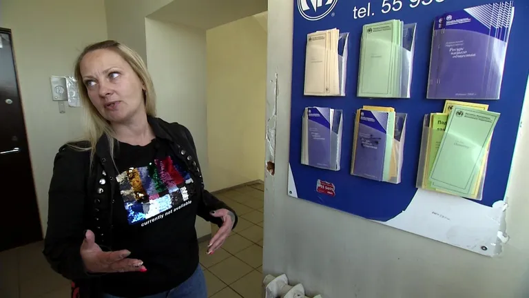 Caty igapäeva töö - vajaliku info viimine abivajateni.