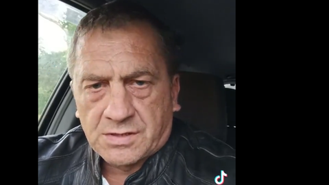 Суд в Латвии приговорил пророссийского блогера к тюремному заключению и выдворению из страны