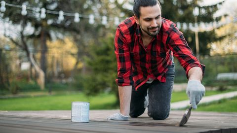 EKSPERT JAGAB ⟩ 5 lihtsat viga, mida terrassi õlitamisel vältida