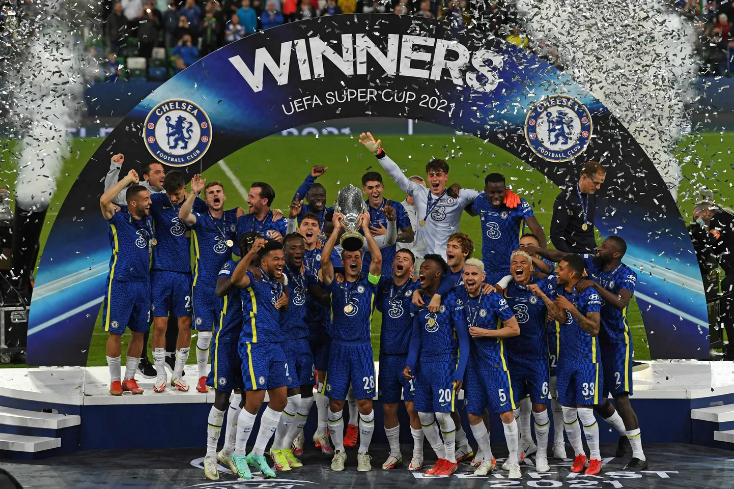 2021.gada UEFA Superkausa ieguvēji "Chelsea" futbolisti.