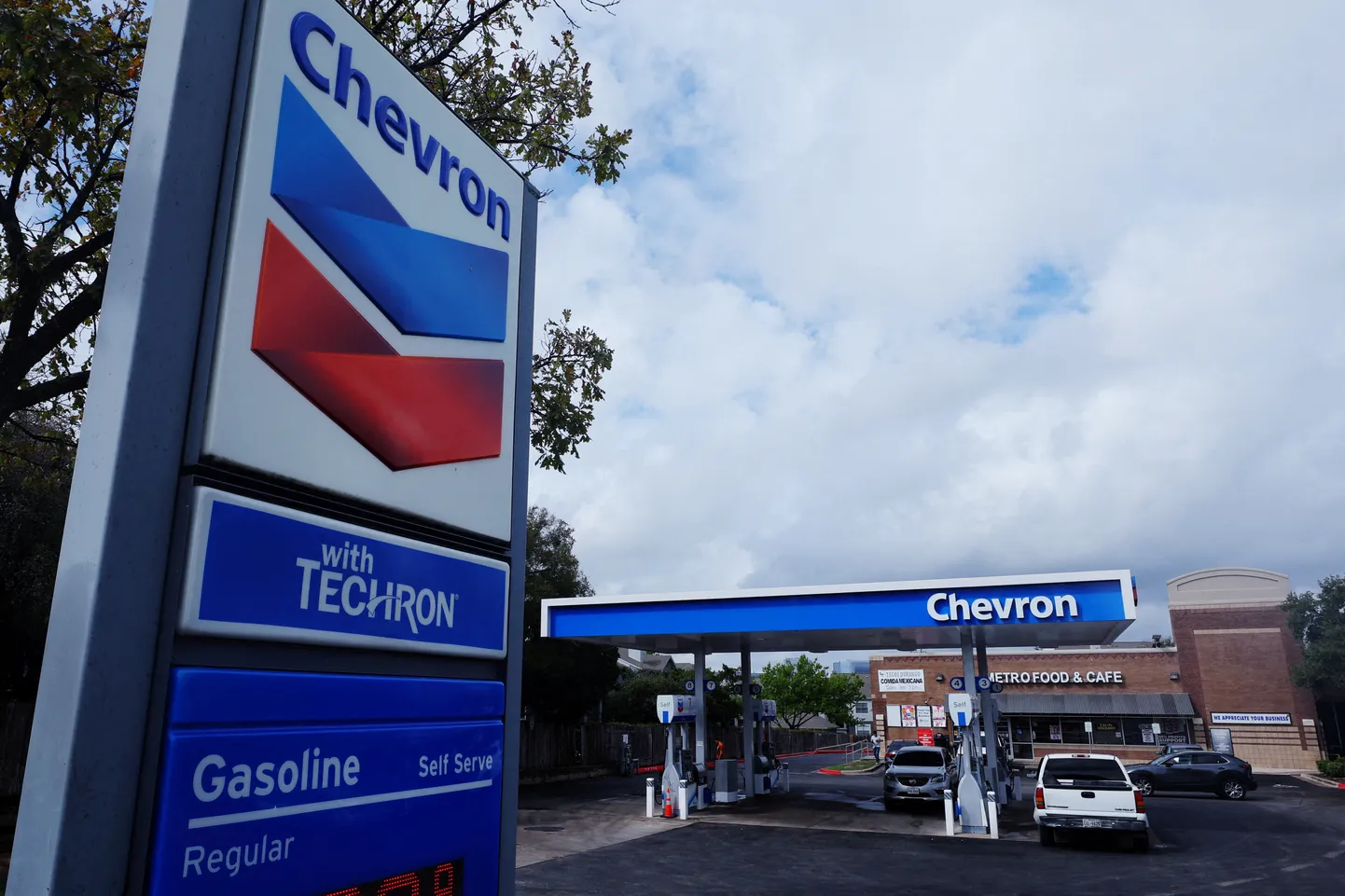 Chevroni Tankla, Austin, Texas