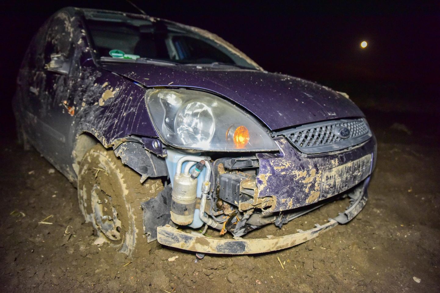 Reede õhtul juhtus kergemat sorti liiklusõnnetus Imavere–Viljandi maanteel.