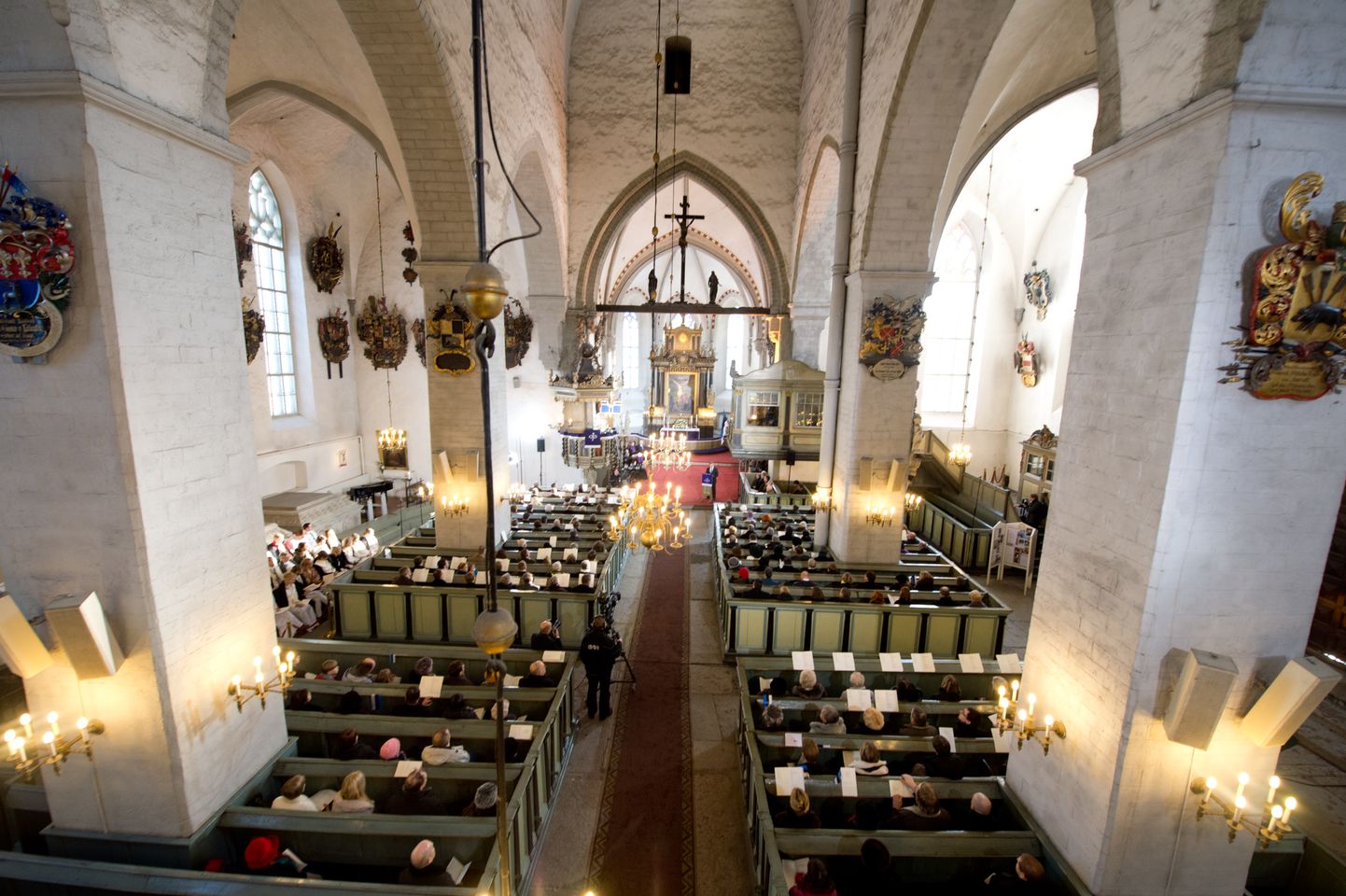 Jumalateenistus Tallinna Toomkirikus.