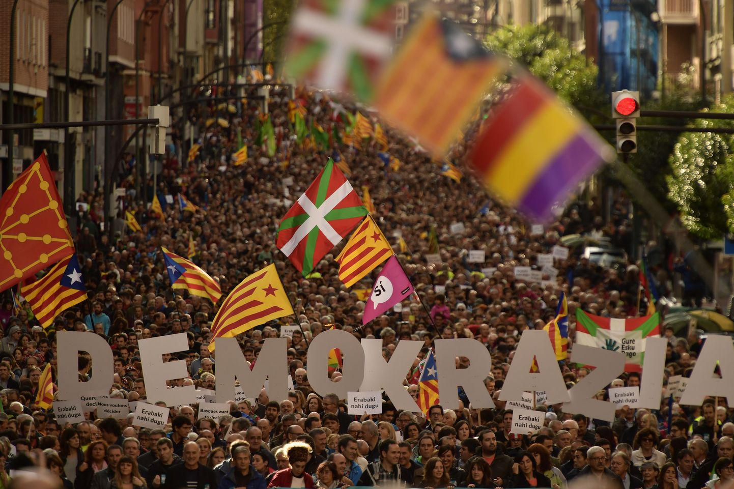 Марш в Каталонии.
