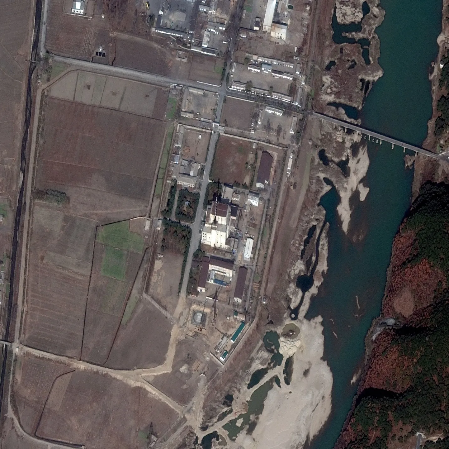 Satelliidifoto Yongbyoni tuumakompleksist.