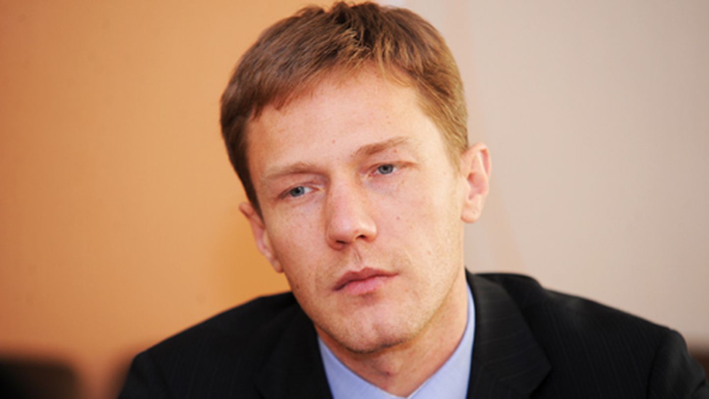 Nils Freivalds ir bijušais AS "Pasažieru vilciens" valdes priekšsēdētājs.