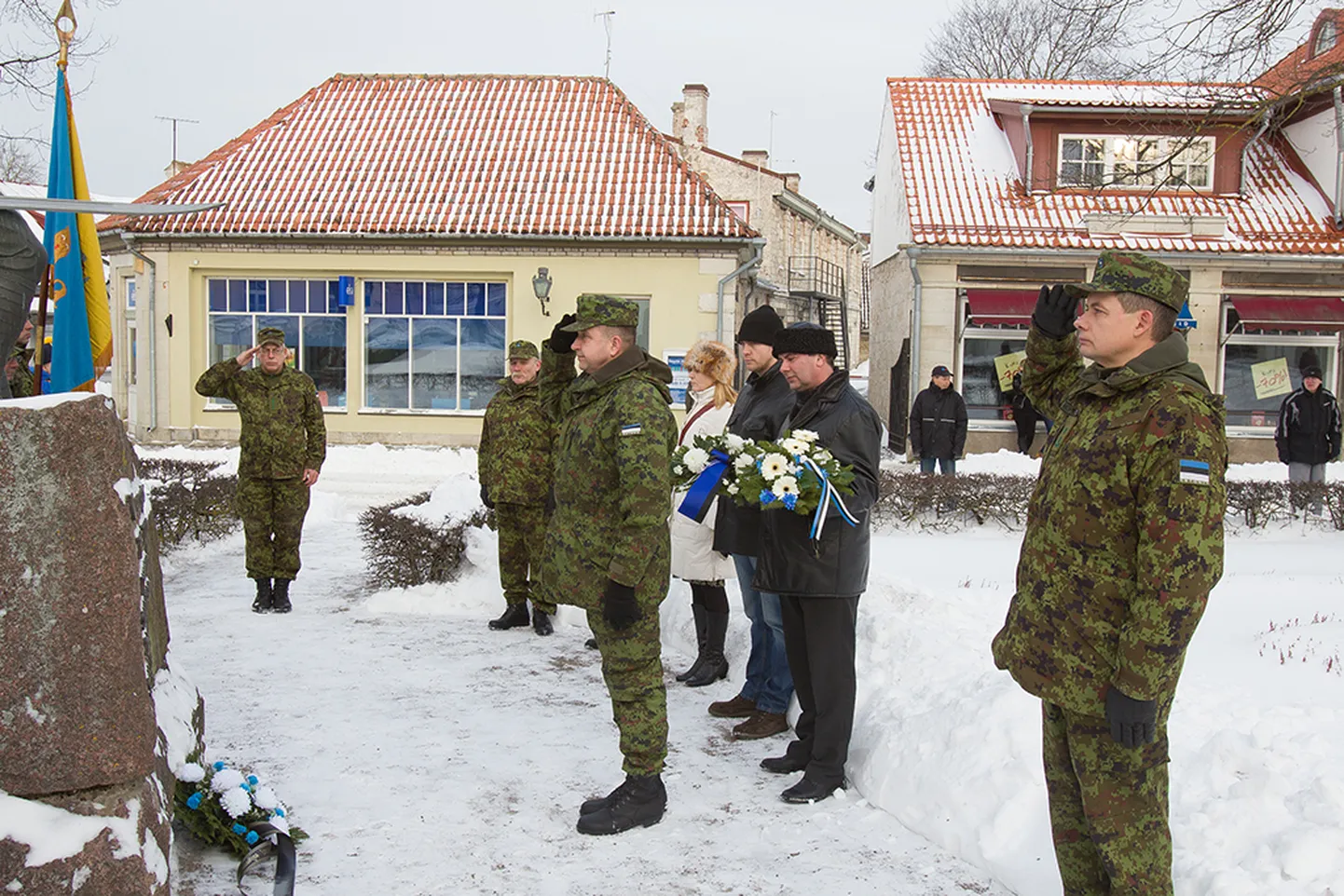 TARTU RAHU AASTAPÄEVAL.
