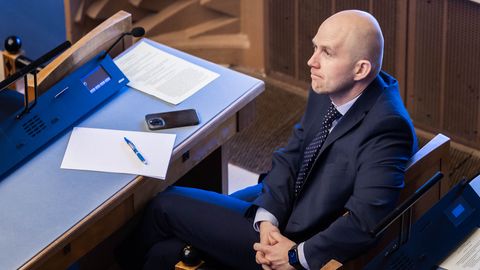 TÕNIS MÖLDER RIIGIKOGUS ⟩ Ma ei taotle erikohtlemist, aga kahtlustuse kontrollimine ei tohi muutuda karistuseks