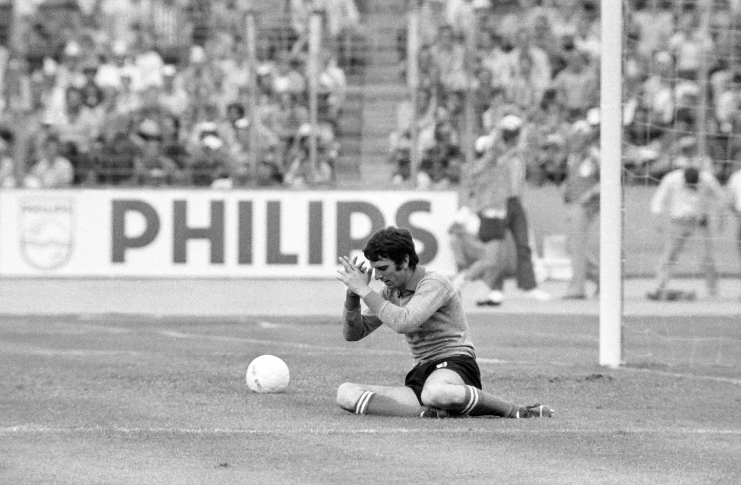 Itaalia koondisega 1968. aastal Euroopa meistriks kroonitud väravavaht Dino Zoff tüüris 32 aastat hiljem oma meeskonna EM-finaali ka peatreenerina.