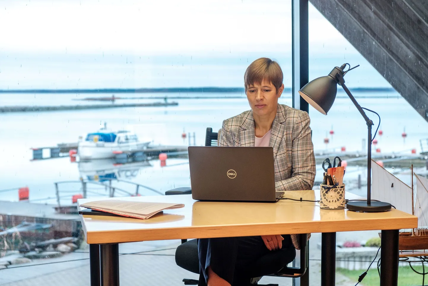 President Kaljulaid nimetas ametisse haridus- ja teadusministri ning riigihalduse ministri