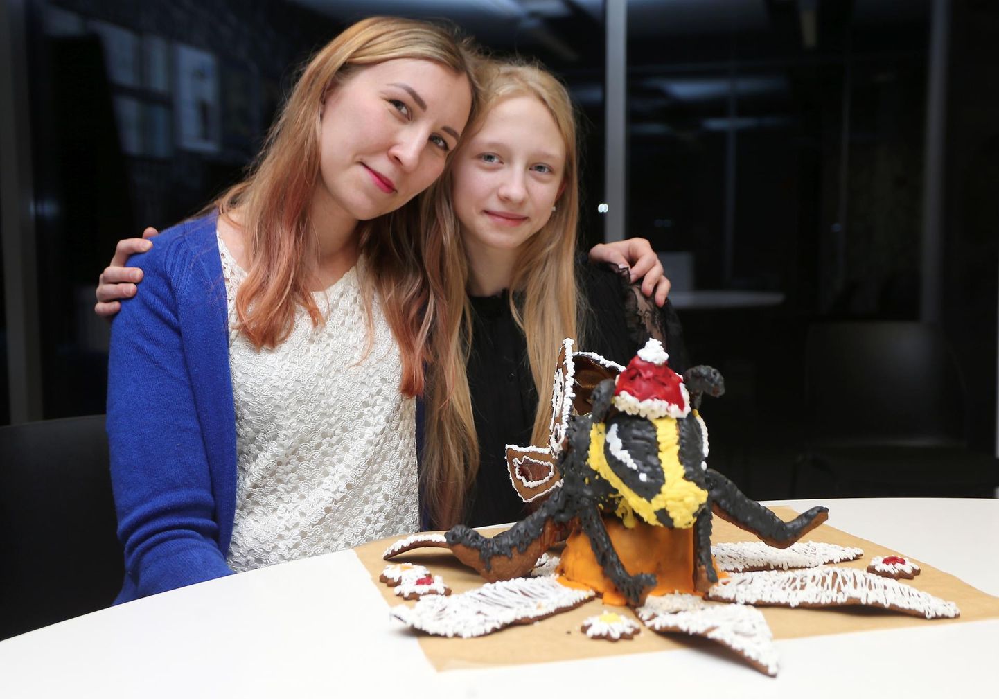 Eelmisel aastal võitsid piparkoogivõistluse õed Margret ja Mairel Jürison, kes meisterdasid piparkoogitainast mesilase.