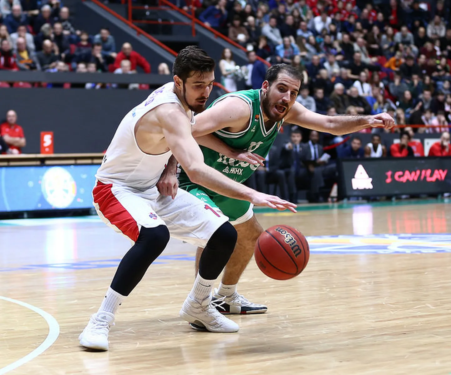 CSKA ja Unicsi esimese omavahelise mängu võitis Moskva klubi 13 punktiga.