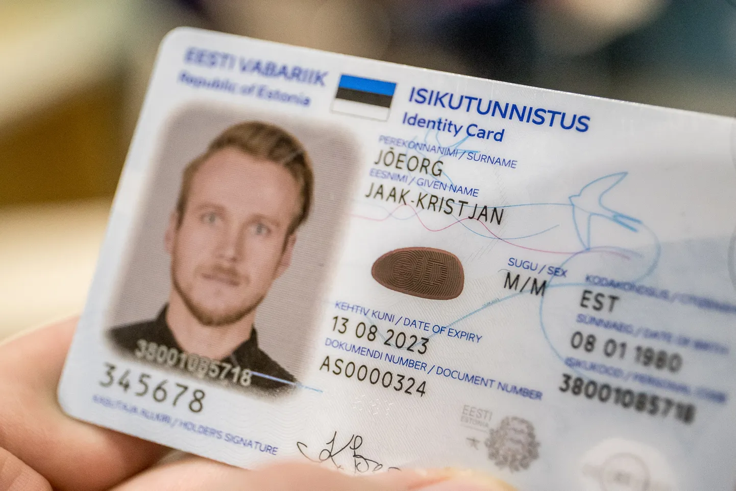 ID-kaart. Foto on illustreeriv.