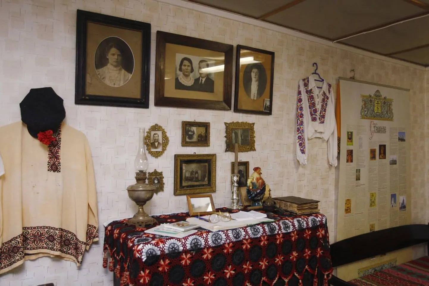 Музей в деревне Колкья на берегу Чудского озера рассказывает о быте и традициях староверов.