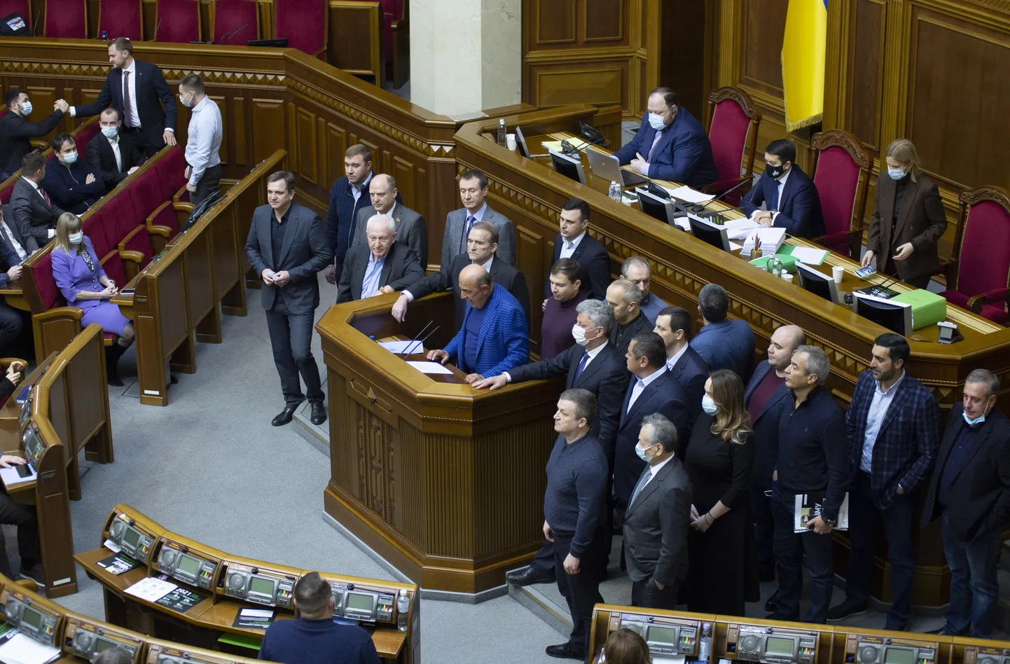 Вадим Рабинович (у микрофона).