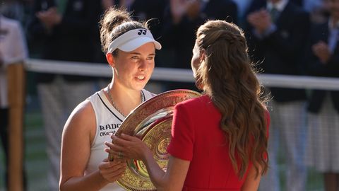 Noskova wins dramatic Wimbledon final after saving five match points