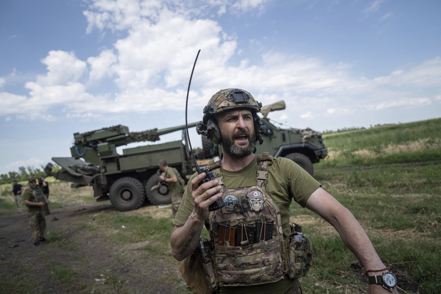 Ukraina suurtükiväelased Bahmuti lähistel 7. juulil 2023. aastal.
