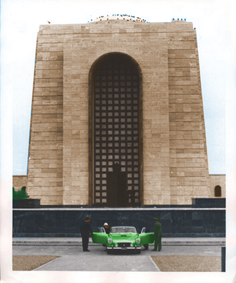 Šahh Reẕā Pahlavī mausoleum, mis hävitati 1979. aasta revolutsiooni järgselt
