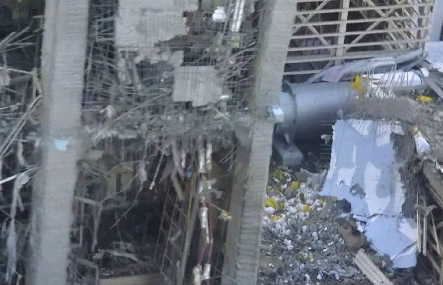Helikopterilt tehtud foto Fukushima 1. tuumajaamast.