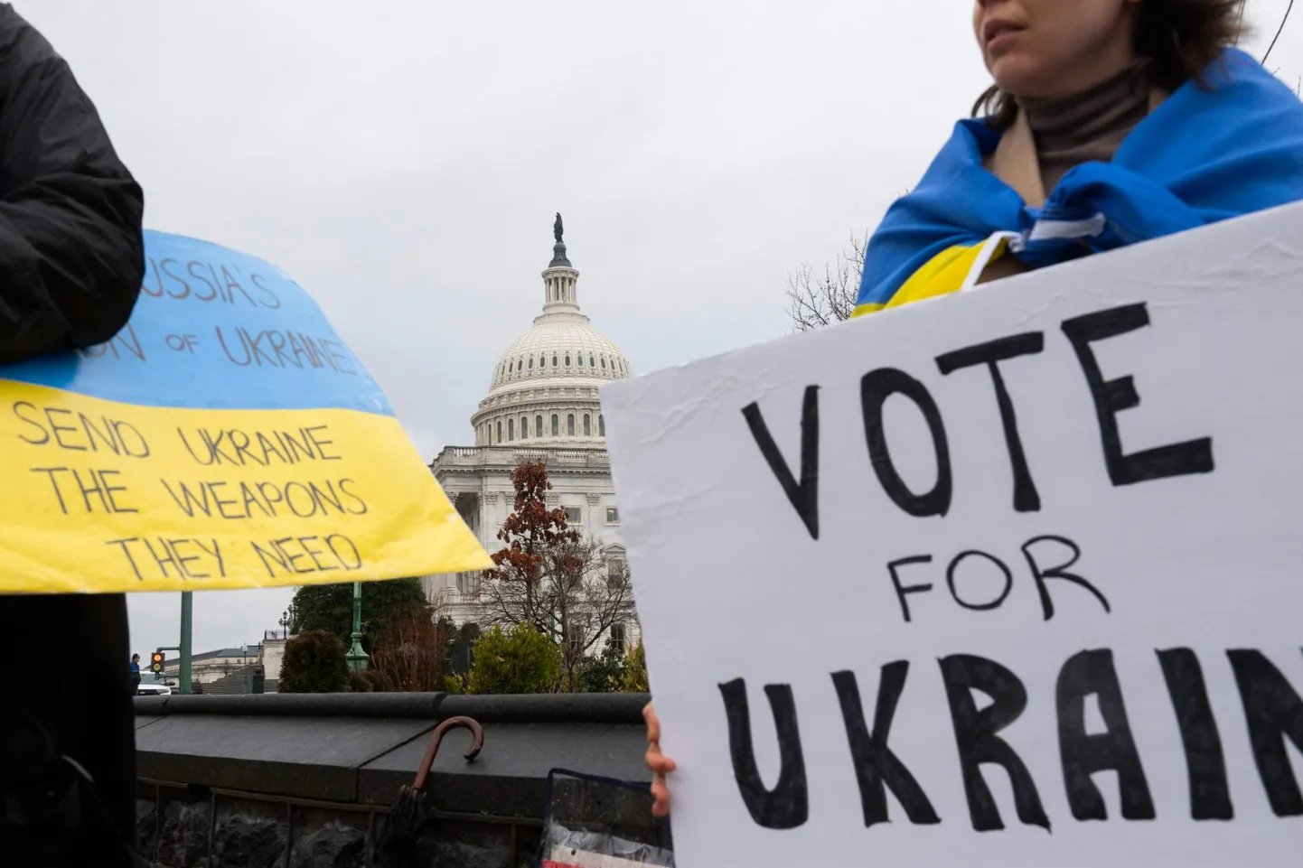 Ukraina toetajate meeleavaldus eelmisel aastal Kapitooliumi juures.