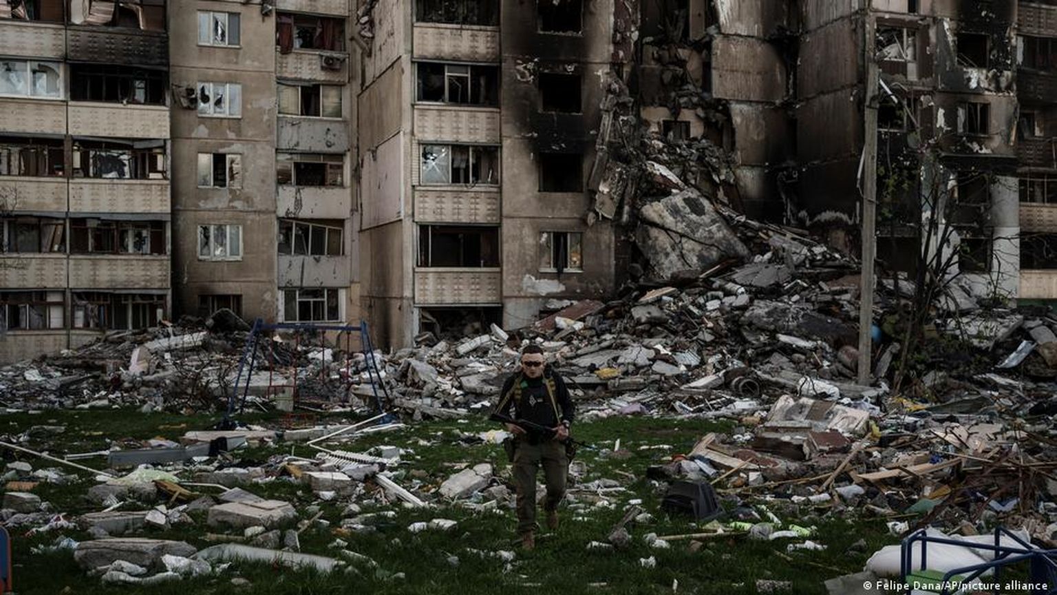 Разрушения в Харькове после российского обстрела