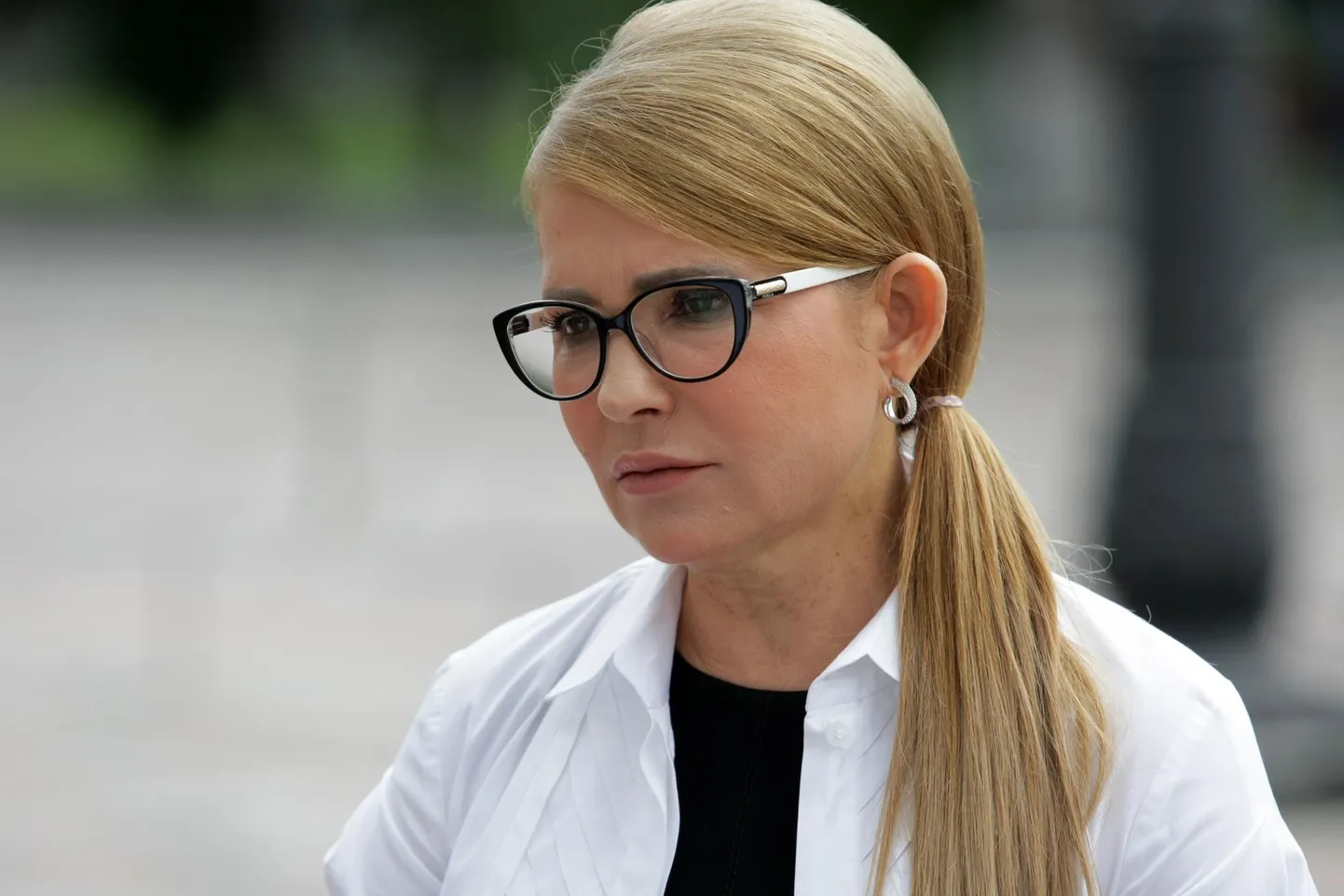 Ukraina endise peaministri Julia Tõmošenko tervislik seisund on koroonaviirusesse nakatumise järel halb.