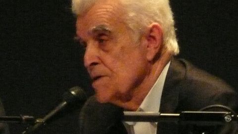 Ilmus poleemiline teos, mille kohaselt ühiskond rajaneb vägivallal