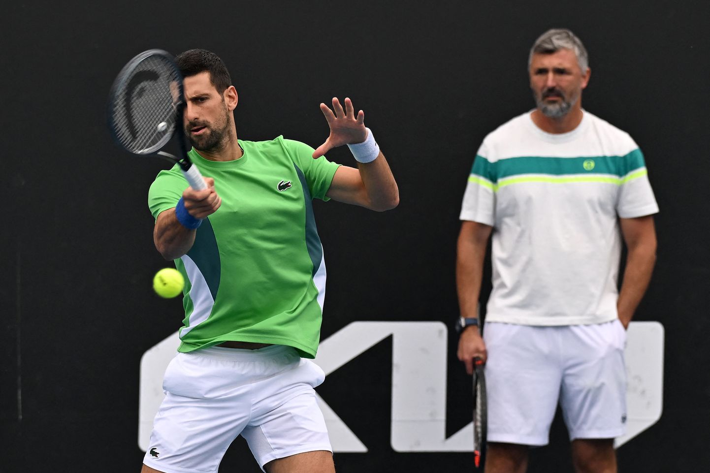 Novak Djokovic (vasakul) ja tema nüüdseks ekstreener Goran Ivanišević.