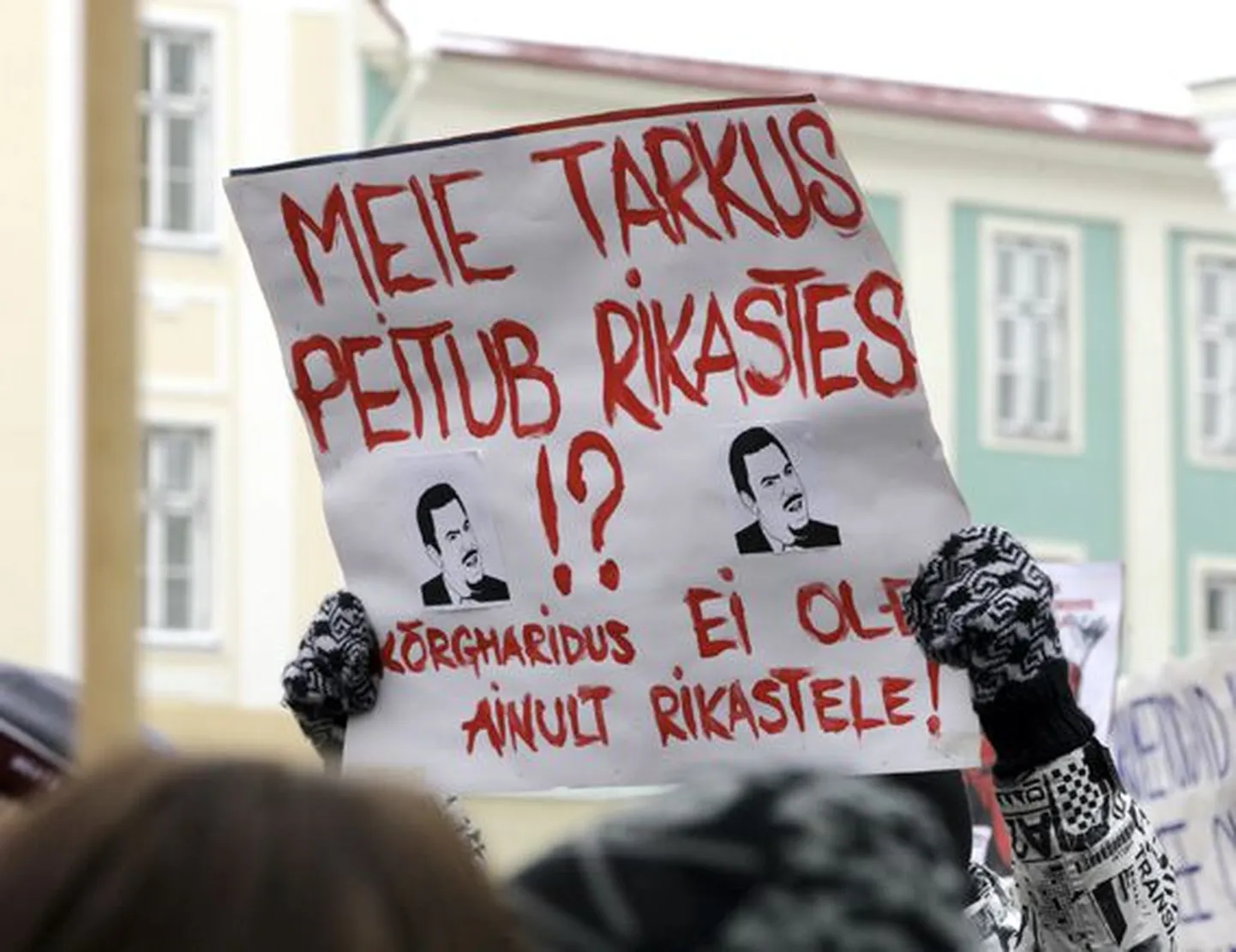 Tasuta kõrgharidus kui seebivesi.
