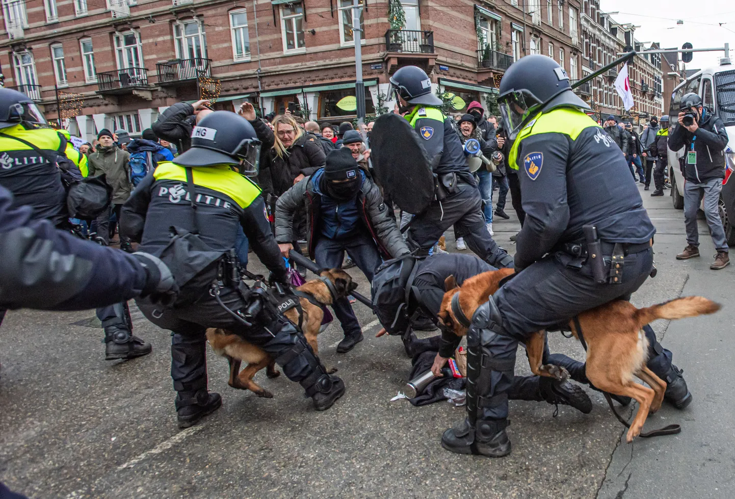 Акция протеста в Амстердаме.