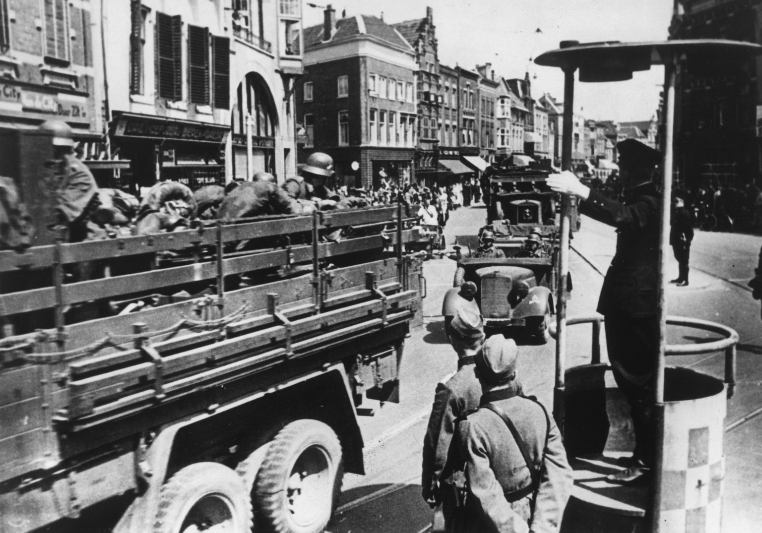 Saksa vägede transport Utrechtis. Foto tehtud 20. mail 1940.