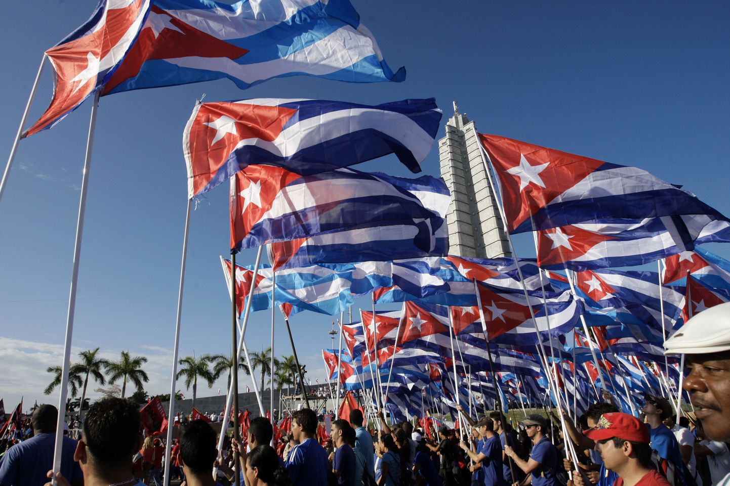 Kuuba presidendi Raúl Castro ettepaneku kohaselt peaksid kuubalased hakkama üle poole sajandi jälle makse maksma